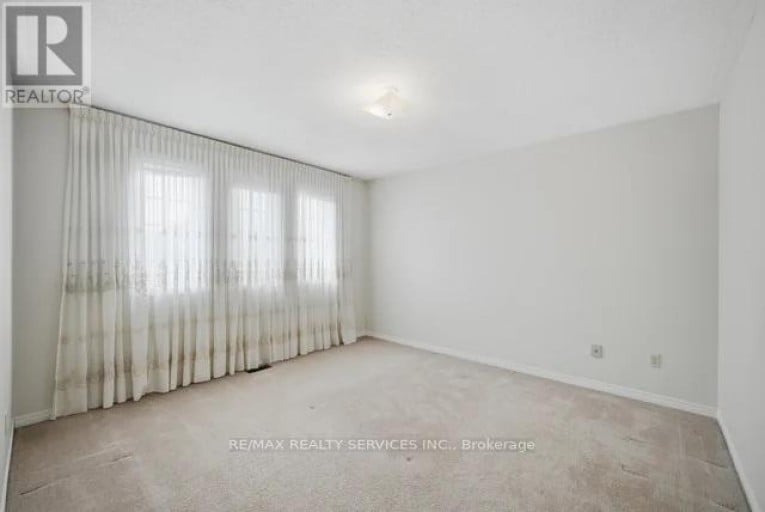 49 TURTLECREEK BOULEVARD, Brampton (Fletcher's Creek South), Ontario, L6W3X8