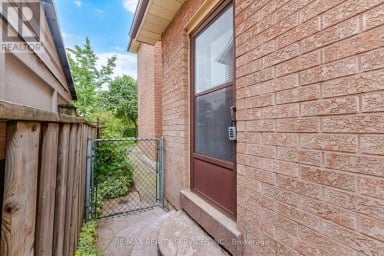 49 TURTLECREEK BOULEVARD Brampton (Fletcher's Creek South) Ontario photo 32