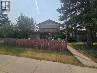4127 69 Street NW Calgary Alberta photo 2