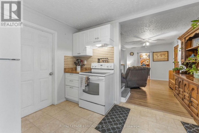 249 WILFRED STREET, Pembroke, Ontario, K8A5K8
