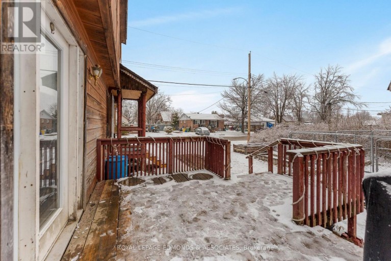 249 WILFRED STREET, Pembroke, Ontario, K8A5K8