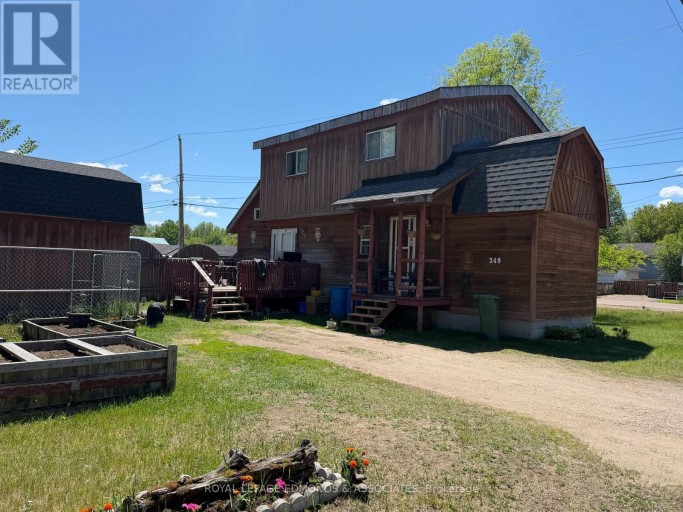 249 WILFRED STREET, Pembroke, Ontario, K8A5K8