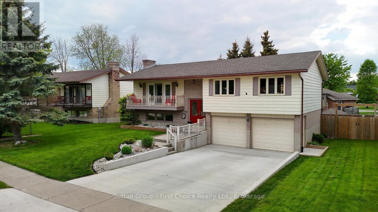 136 NAPIER STREET, West Perth (Mitchell), Ontario, N0K1N0