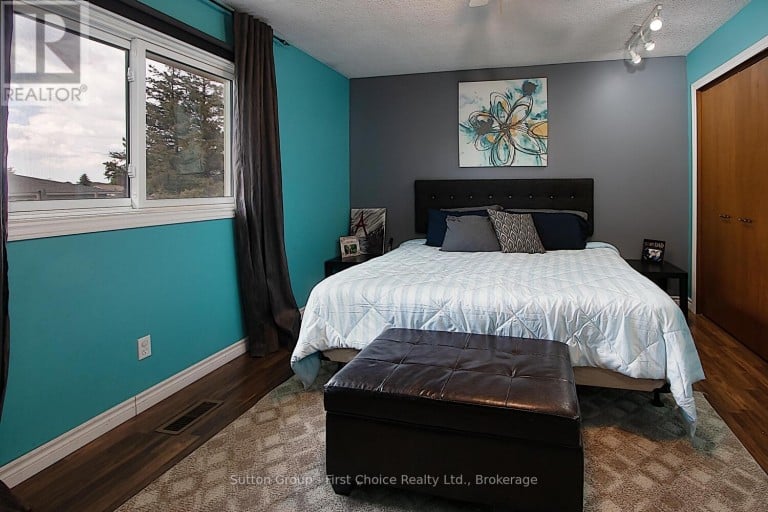 136 NAPIER STREET, West Perth (Mitchell), Ontario, N0K1N0