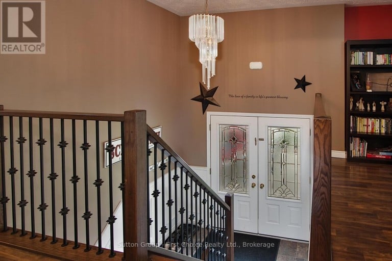 136 NAPIER STREET, West Perth (Mitchell), Ontario, N0K1N0