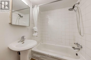 BASEMENT - 214 LINDEN AVENUE Toronto (Kennedy Park) Ontario photo 17