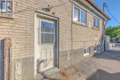 BASEMENT - 214 LINDEN AVENUE Toronto (Kennedy Park) Ontario photo 2