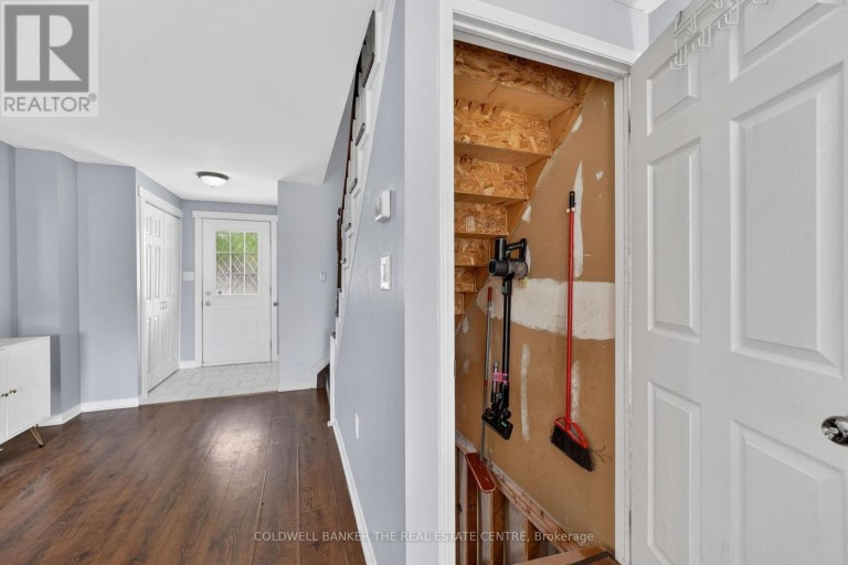 98 CHELTENHAM ROAD, Barrie (Georgian Drive), Ontario, L4M6S7