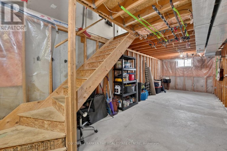 98 CHELTENHAM ROAD, Barrie (Georgian Drive), Ontario, L4M6S7