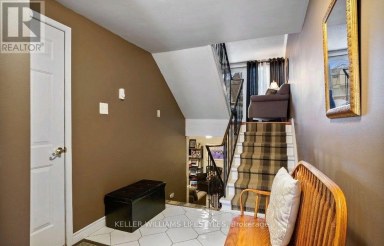 70 CHIDDINGTON GATE London South (South R) Ontario photo 2