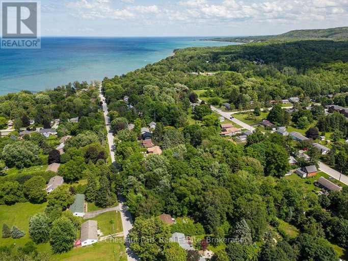 227 ELIZA STREET, Meaford, Ontario, N4L1B4