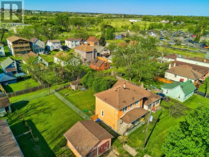 4129 DYSON AVENUE, Niagara Falls (Downtown), Ontario, L2E3L6
