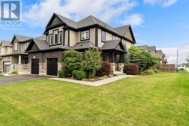 15 ROBERTSON DRIVE Stratford Ontario photo 1