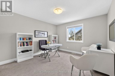 15 ROBERTSON DRIVE Stratford Ontario photo 26