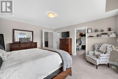 15 ROBERTSON DRIVE Stratford Ontario photo 31