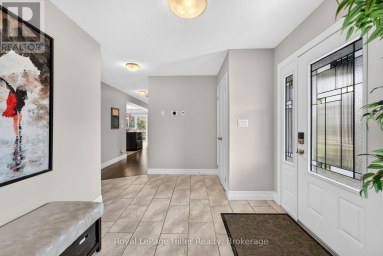 15 ROBERTSON DRIVE Stratford Ontario photo 4