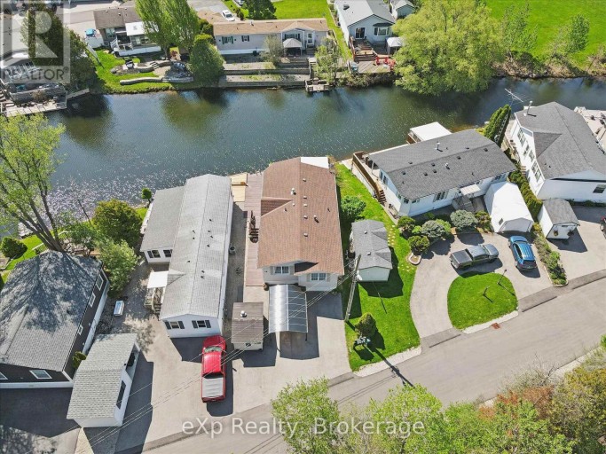 18 JASPER HEIGHTS PRIVATE, Puslinch, Ontario, N0B2C0