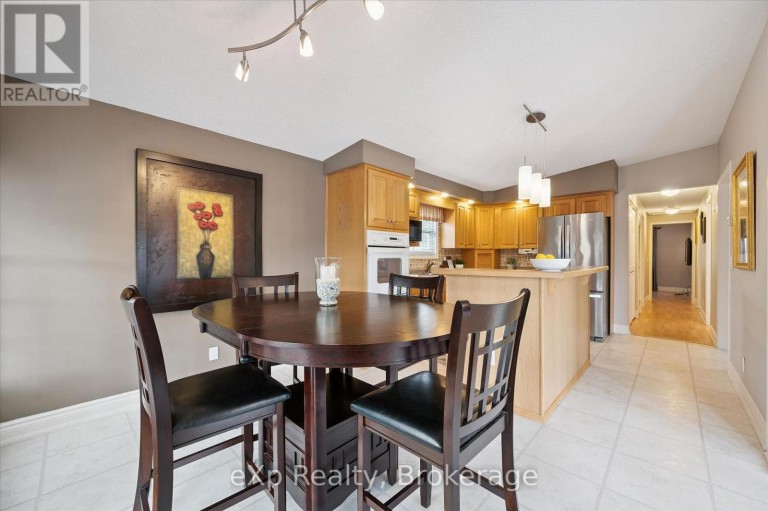 18 JASPER HEIGHTS PRIVATE, Puslinch, Ontario, N0B2C0