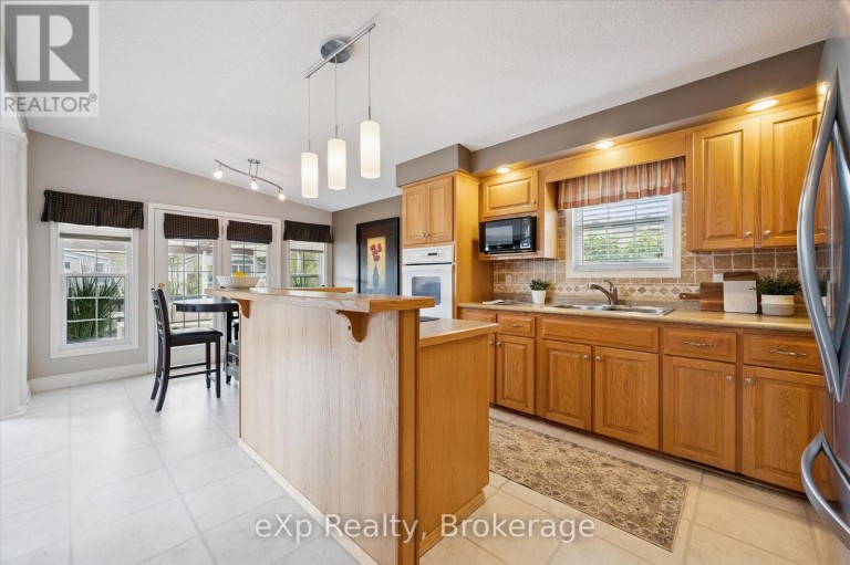 18 JASPER HEIGHTS PRIVATE, Puslinch, Ontario, N0B2C0