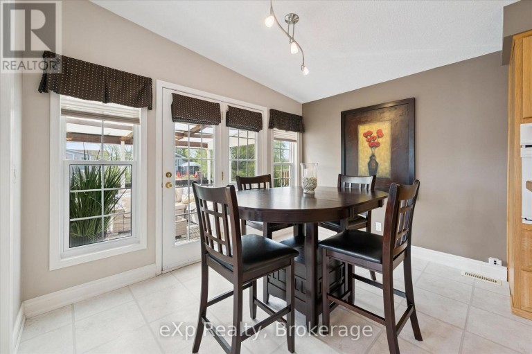 18 JASPER HEIGHTS PRIVATE, Puslinch, Ontario, N0B2C0