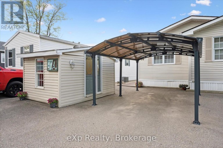 18 JASPER HEIGHTS PRIVATE, Puslinch, Ontario, N0B2C0