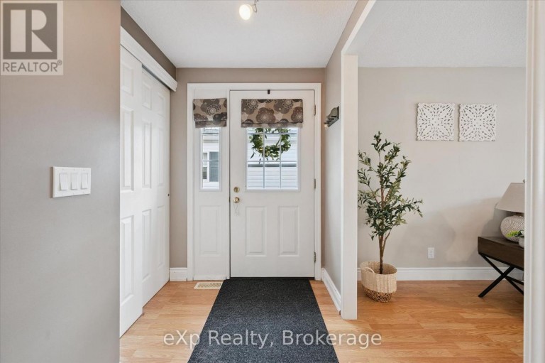 18 JASPER HEIGHTS PRIVATE, Puslinch, Ontario, N0B2C0