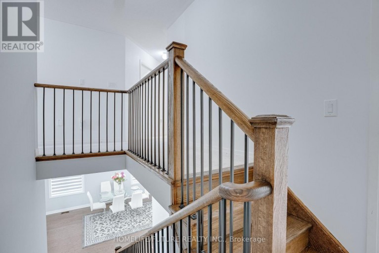 47 CLIPPER LANE, Clarington (Bowmanville), Ontario, L1C4B1