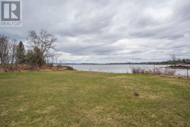Part #3 Garden Bay RD Bruce Mines Ontario photo 12