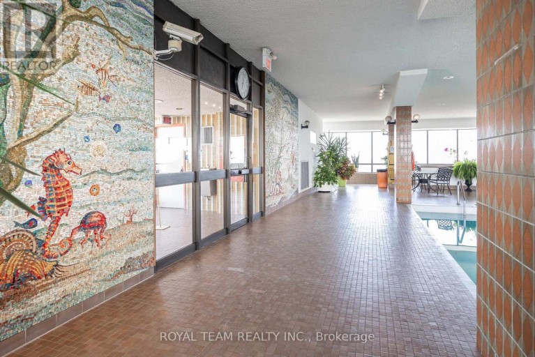 2004 - 1333 BLOOR STREET, Mississauga (Applewood), Ontario, L4Y3T6