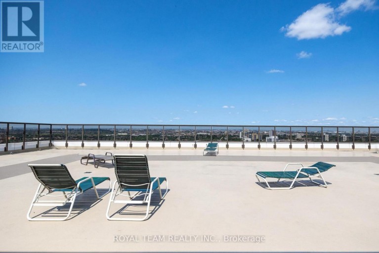 2004 - 1333 BLOOR STREET, Mississauga (Applewood), Ontario, L4Y3T6