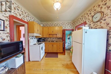 33 PRINCESS STREET E Central Huron (Clinton) Ontario photo 10