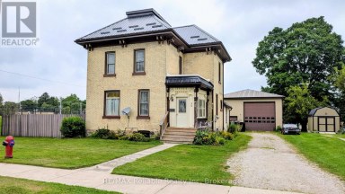 33 PRINCESS STREET E Central Huron (Clinton) Ontario photo 2