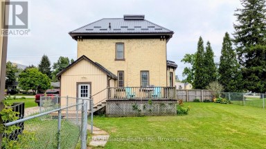 33 PRINCESS STREET E Central Huron (Clinton) Ontario photo 33