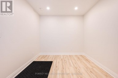 2 - 7725 YONGE STREET Markham (Thornhill) Ontario photo 23