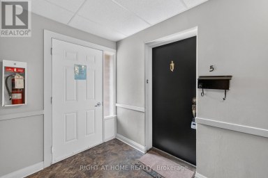 5 - 2605 WOODCHESTER DRIVE Mississauga (Sheridan) Ontario photo 5