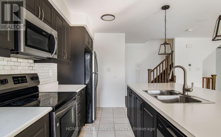 1135 DUIGNAN CRESCENT, Milton (FO Ford), Ontario, L9E1C3
