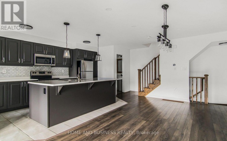 1135 DUIGNAN CRESCENT, Milton (FO Ford), Ontario, L9E1C3