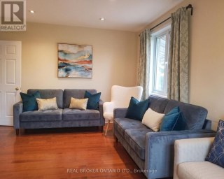 SIDE - 256 THE KINGSWAY ROAD Toronto (Edenbridge-Humber Valley) Ontario photo 2