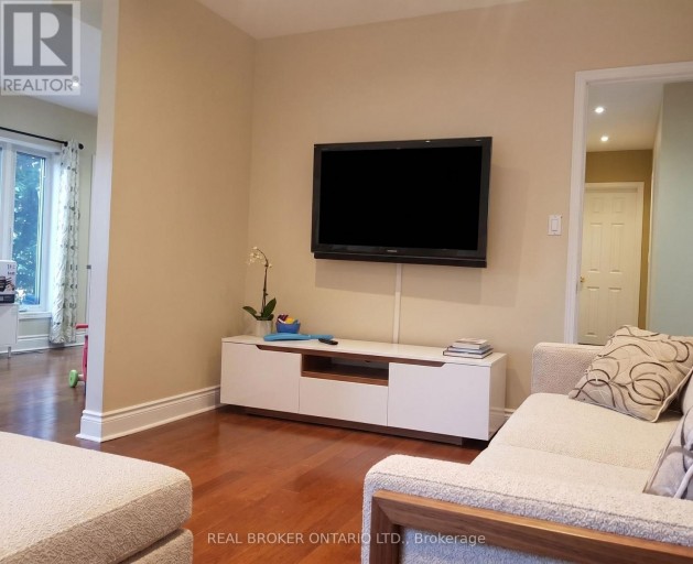 SIDE - 256 THE KINGSWAY ROAD, Toronto (Edenbridge-Humber Valley), Ontario, M9A3T5