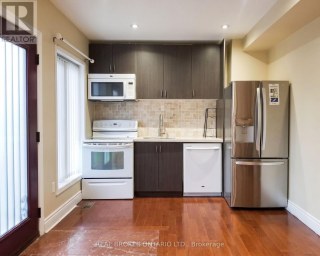 SIDE - 256 THE KINGSWAY ROAD Toronto (Edenbridge-Humber Valley) Ontario photo 4