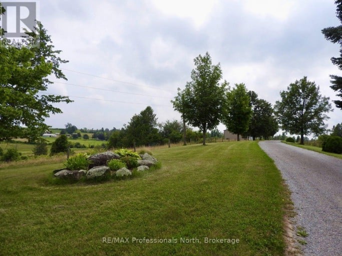 2017 DRUMMOND LINE, Otonabee-South Monaghan, Ontario, K9J6X8