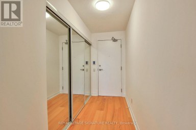 705 - 8 MONDEO DRIVE Toronto (Dorset Park) Ontario photo 10