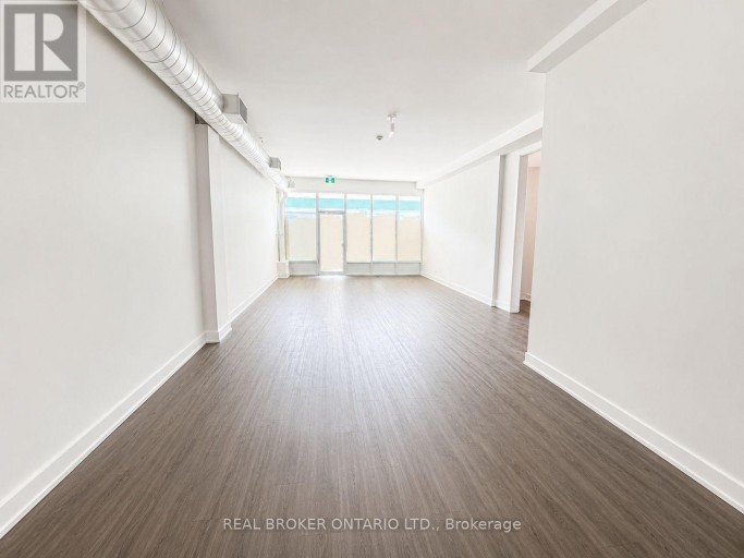 1127 MAIN STREET E, Hamilton (Crown Point), Ontario, L8M1P2