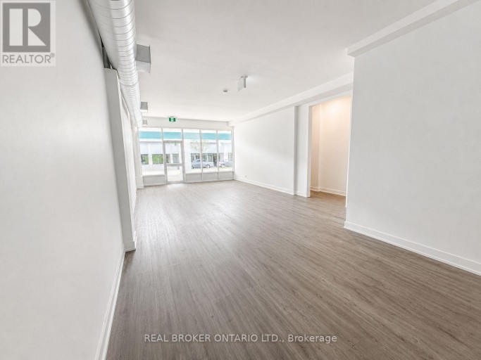 1127 MAIN STREET E, Hamilton (Crown Point), Ontario, L8M1P2