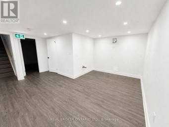 1127 MAIN STREET E Hamilton (Crown Point) Ontario photo 22