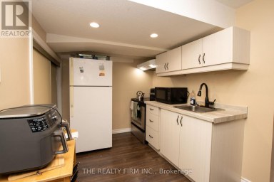 82 LANGTON ROAD London East (East D) Ontario photo 30