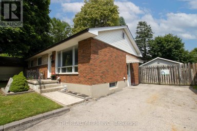 82 LANGTON ROAD London East (East D) Ontario photo 4