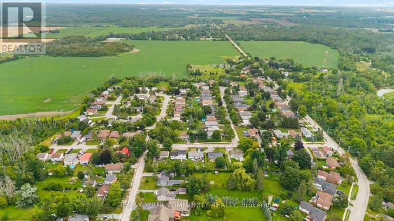 566 HIGHLAND CRESCENT, Brock (Beaverton), Ontario, L0K1A0