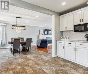 5117 CANBOROUGH ROAD West Lincoln (Bismark/Wellandport) Ontario photo 10