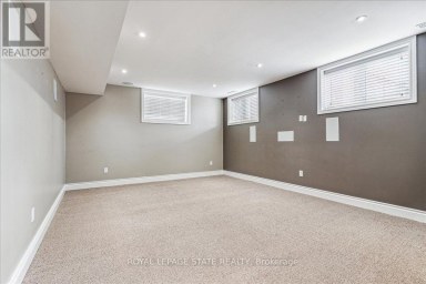 5117 CANBOROUGH ROAD West Lincoln (Bismark/Wellandport) Ontario photo 21